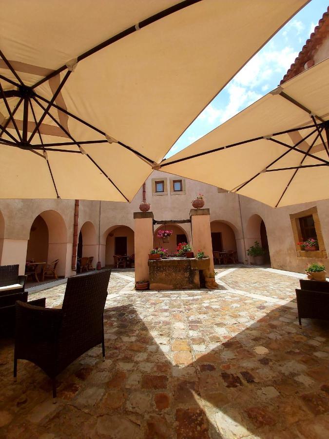 Hotel Al Convento San Mauro Castelverde Esterno foto