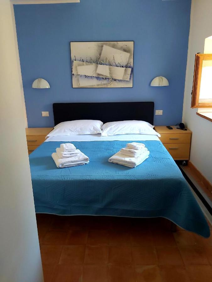 Hotel Al Convento San Mauro Castelverde Camera foto